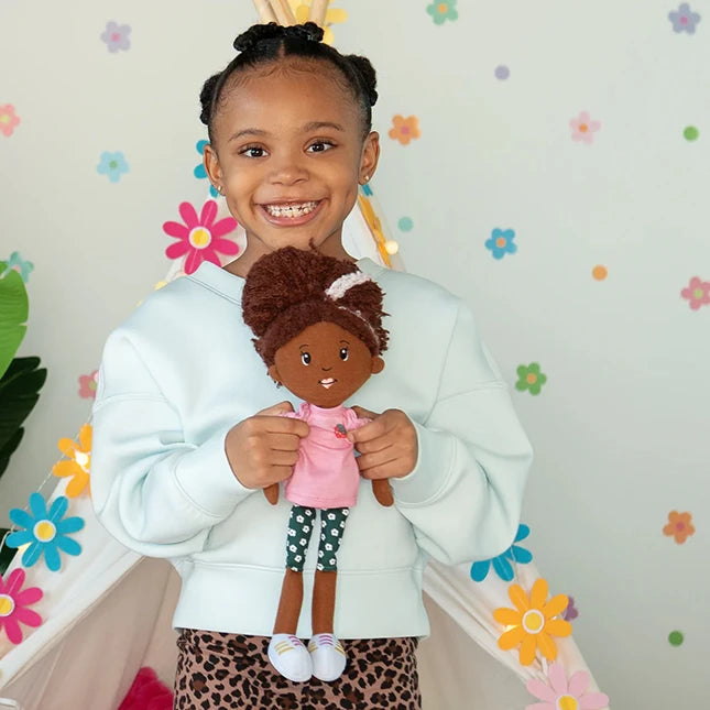 Groovy Girls Doll - Saige - Best Dolls & Dollhouses for Ages 3 to 8 - US 5028