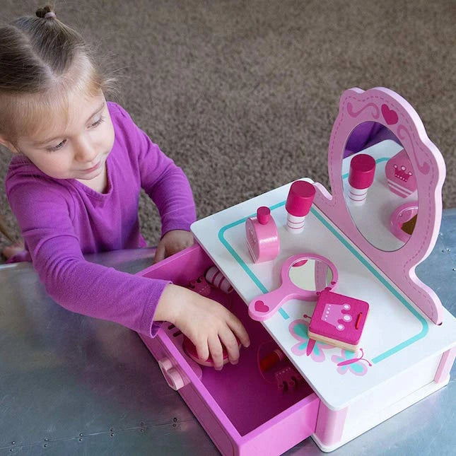 Pretend &amp; Play Makeup Station - Best for Ages 3 to 5 - US 8362