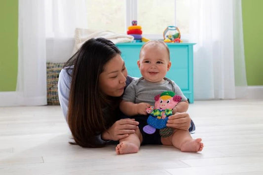 Lamaze John Deere Crinklies - Best Baby Toys &amp; Gifts for Ages 0 to 1 - US 8555