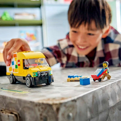 LEGO City Great Vehicles - The LEGO Van - Best for Ages 6 to 11 - US 9199