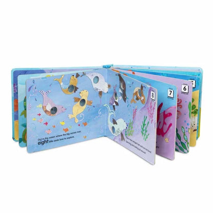 Poke-A-Dot! - Who's In The Ocean? - Best Books for Ages 3 to 7 - US 5526