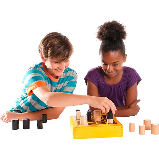 Gobblet! - Best Games for Ages 7 to 12 - Fat Brain Toys - US 6279