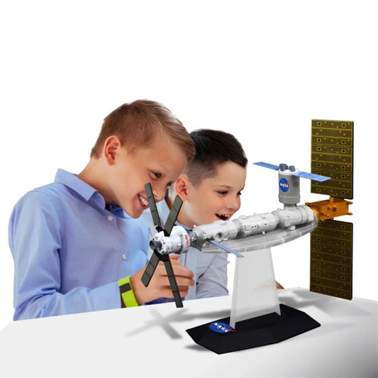 NASA Future Explorers Lunar Gateway Space Station - - Fat Brain Toys - US 4366