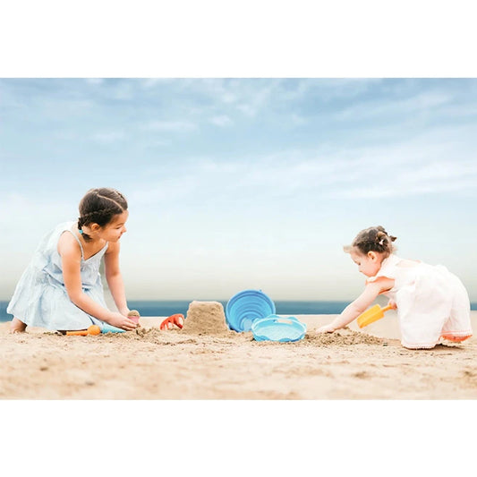 7 in 1 Sand Toys - Best Outdoor Toys for Ages 2 to 7 - Fat Brain Toys - US 1697