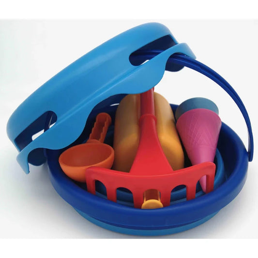 7 in 1 Sand Toys - Best Outdoor Toys for Ages 2 to 7 - Fat Brain Toys - US 1697